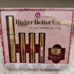 NWT GRANDE Bigger Better Grande Set